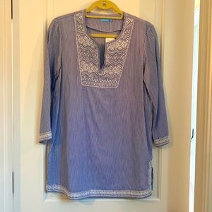 J.McLaughlin Blue/White Stripe Tunic w/ embroidery detail, size small, NWT
